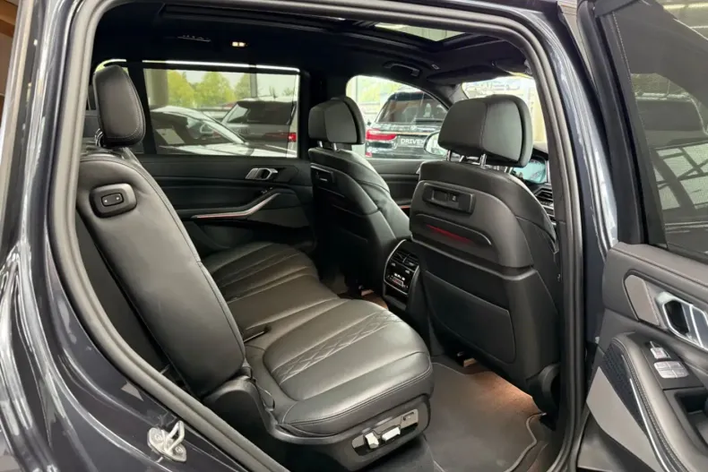 BMW X7 M50 din 2021 cu 95.879 km - oferta BMW111420 - foto 26