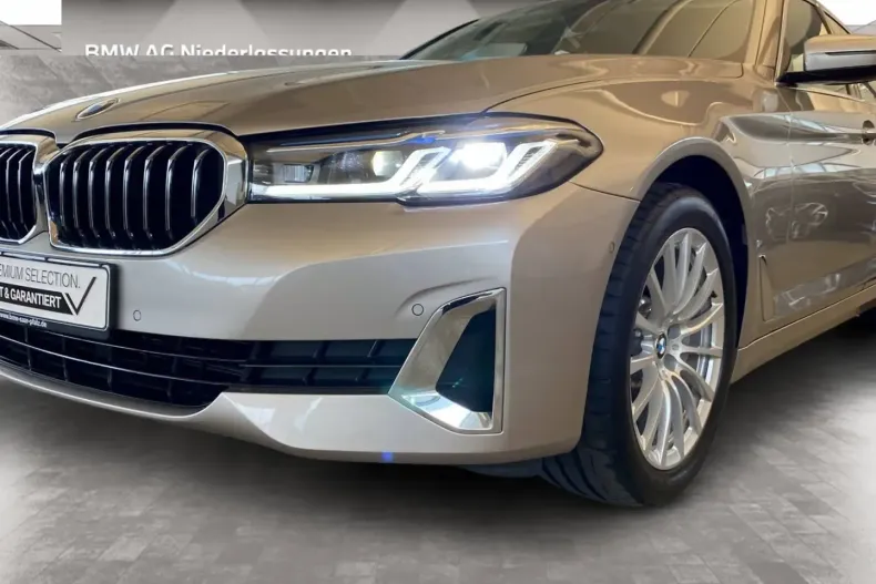 BMW 530 din 2022 cu 33.941 km - oferta BMW111439 - foto 8