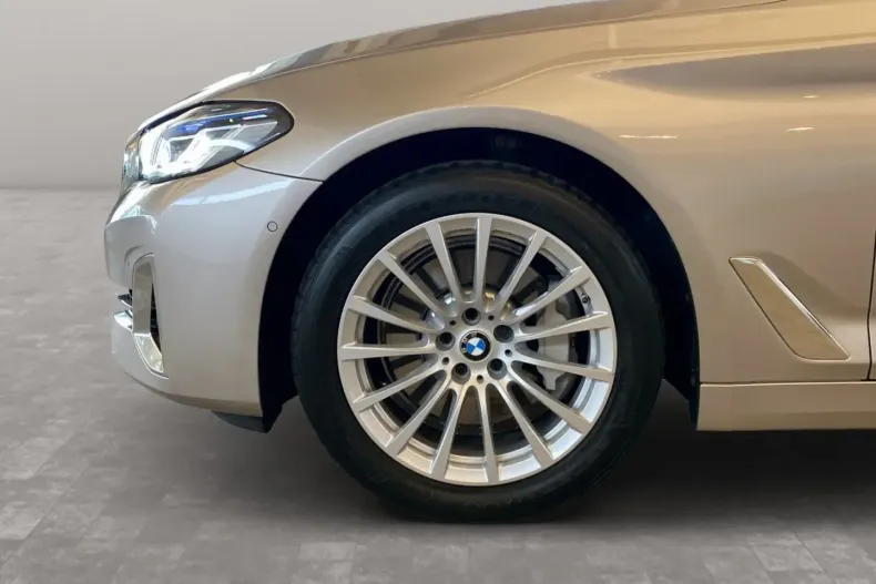 BMW 530 din 2022 cu 33.941 km - oferta BMW111439 - foto 9