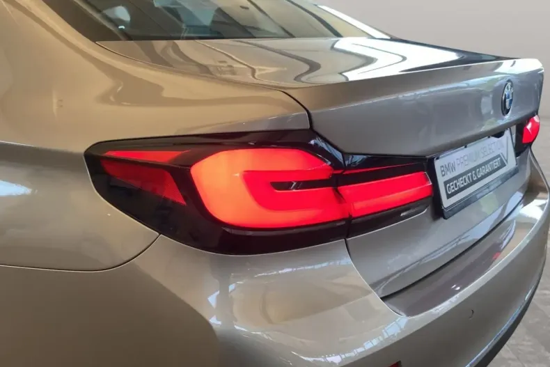 BMW 530 din 2022 cu 33.941 km - oferta BMW111439 - foto 10