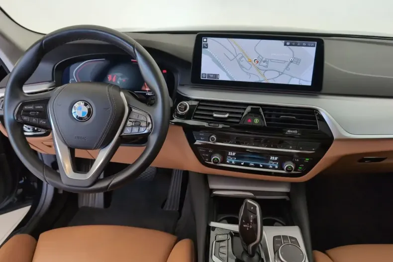 BMW 540 din 2021 cu 43.014 km - oferta BMW111445 - foto 3