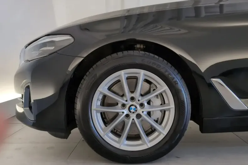 BMW 540 din 2021 cu 43.014 km - oferta BMW111445 - foto 4