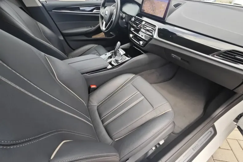 BMW 545 din 2021 cu 55.000 km - oferta BMW111447 - foto 3