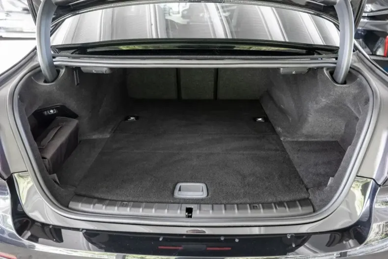 BMW 530 din 2022 cu 43.759 km - oferta BMW111452 - foto 7