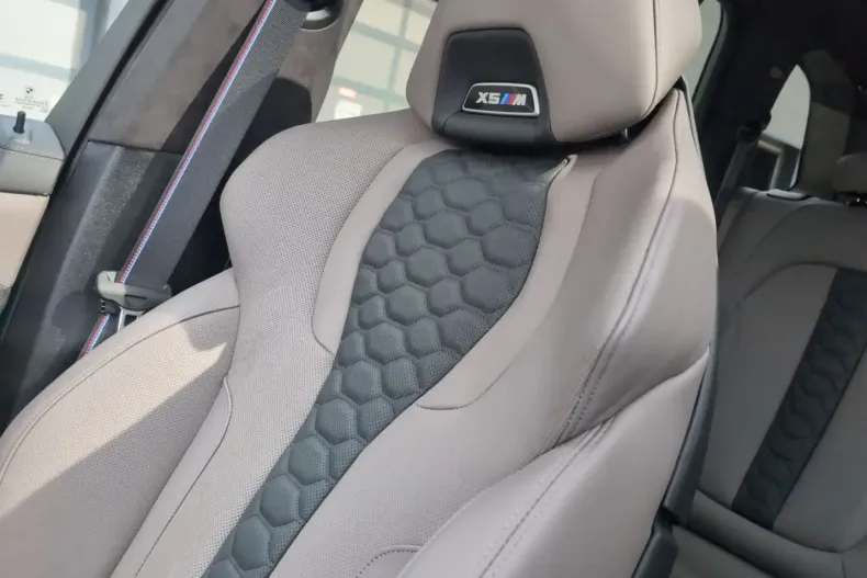 BMW X5 M din 2024 cu 21.681 km - oferta BMW111460 - foto 29