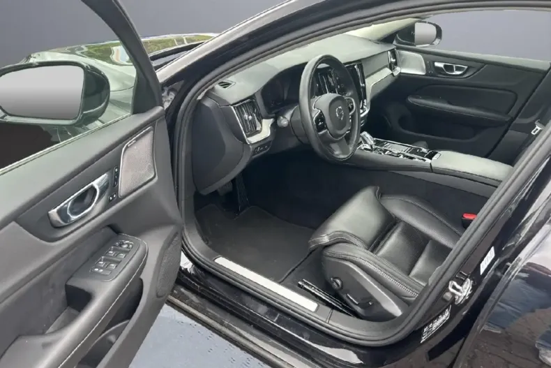 Volvo S60 din 2020 cu 29.575 km - oferta VOL111470 - foto 7