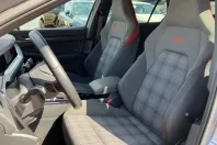 Volkswagen Golf din 2023 cu 23.990 km - oferta VOL111475 - foto 7