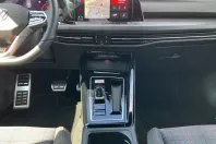 Volkswagen Golf din 2023 cu 23.990 km - oferta VOL111475 - foto 11