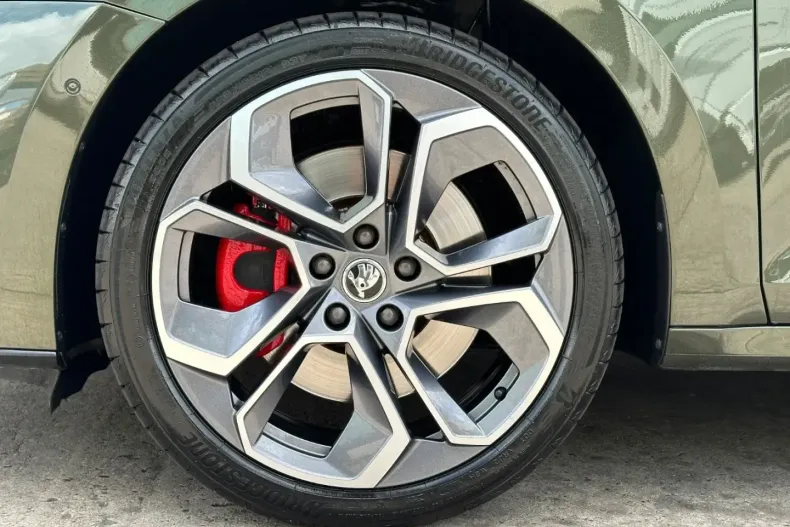 Skoda Octavia din 2023 cu 28.584 km - oferta SKO111479 - foto 10