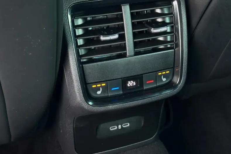 Skoda Octavia din 2023 cu 28.584 km - oferta SKO111479 - foto 36