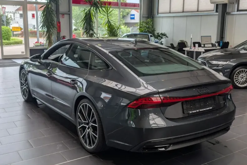 Audi A7 din 2022 cu 54.000 km - oferta AUD111494 - foto 2