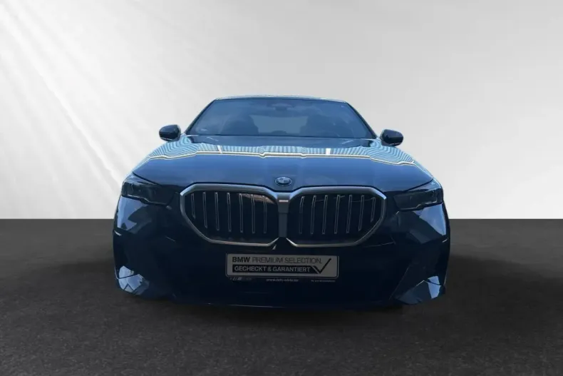 BMW 520 din 2024 cu 20.229 km - oferta BMW111500 - foto 1