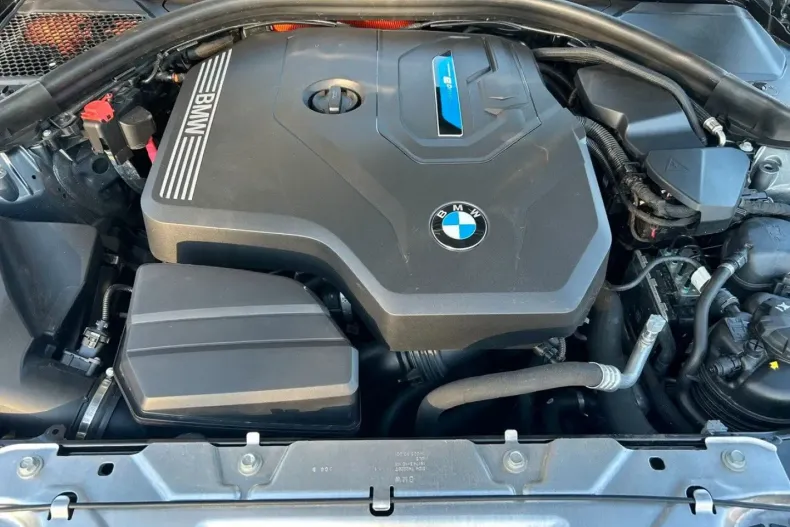 BMW 330 din 2023 cu 17.450 km - oferta BMW111506 - foto 11