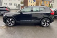 Volvo XC40 din 2021 cu 13.887 km - oferta VOL111508 - foto 4