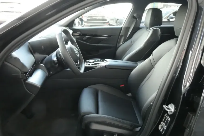 BMW 520 din 2024 cu 22.143 km - oferta BMW111512 - foto 9