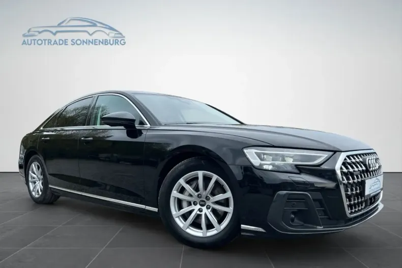 Audi A8 din 2023 cu 53.083 km - oferta AUD111518 - foto 1