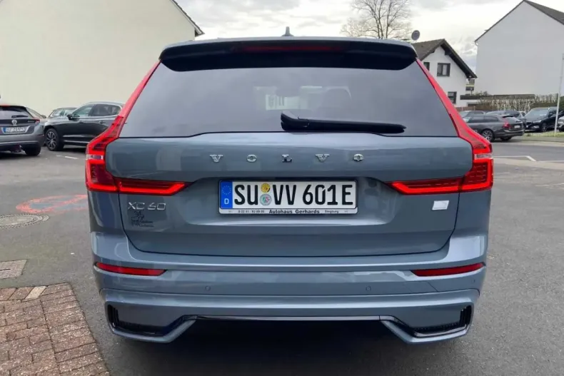 Volvo XC60 din 2024 cu 3.990 km - oferta VOL111535 - foto 7