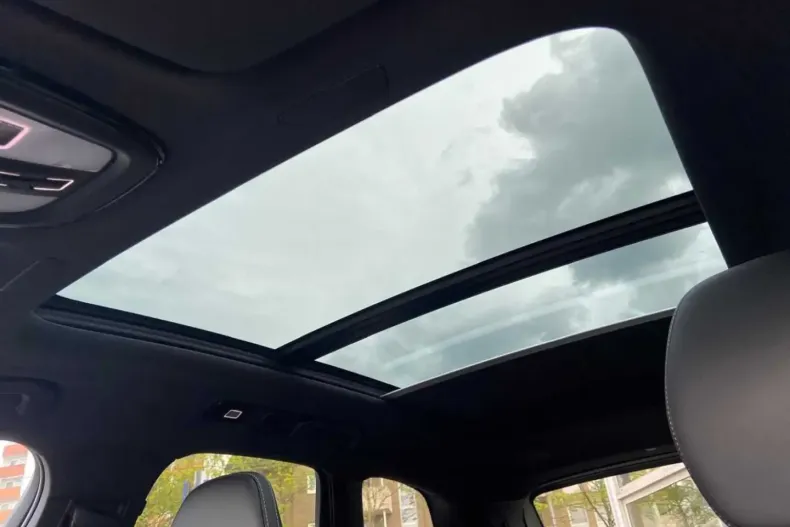 Volvo XC60 din 2024 cu 3.990 km - oferta VOL111535 - foto 26