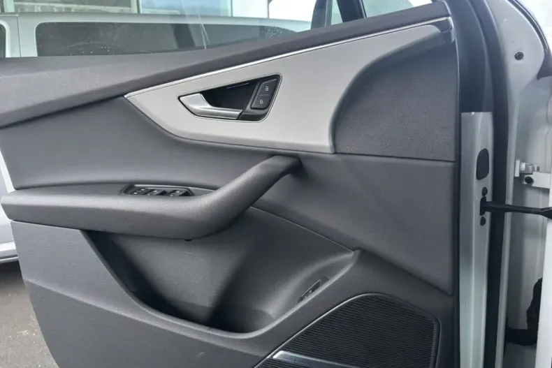 Audi Q7 din 2023 cu 65.550 km - oferta AUD111536 - foto 13