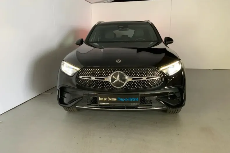 Mercedes-Benz GLC 300 din 2022 cu 25.535 km - oferta MER111545 - foto 1