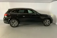 Mercedes-Benz GLC 300 din 2022 cu 25.535 km - oferta MER111545 - foto 3