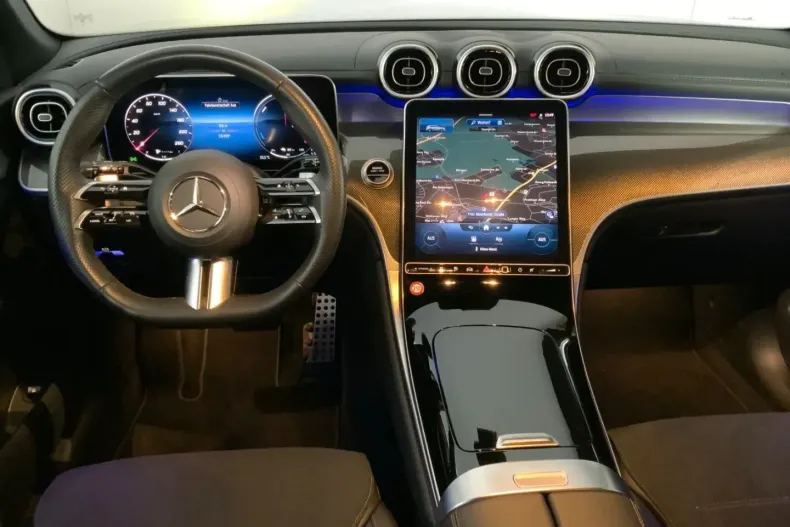 Mercedes-Benz GLC 300 din 2022 cu 25.535 km - oferta MER111545 - foto 8