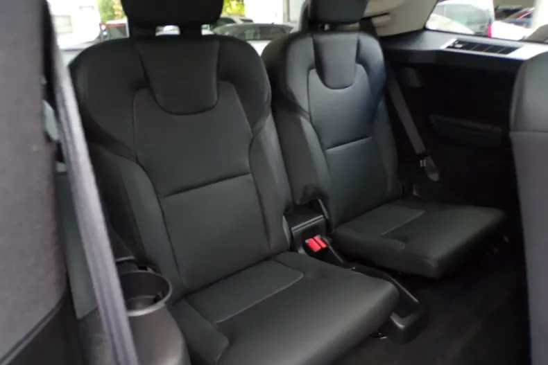 Volvo XC90 din 2022 cu 129.871 km - oferta VOL111549 - foto 8