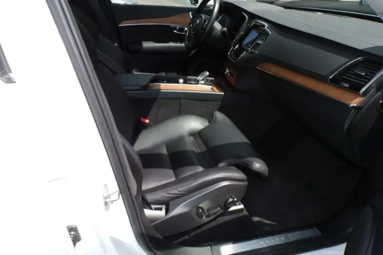 Volvo XC90 din 2022 cu 129.871 km - oferta VOL111549 - foto 9