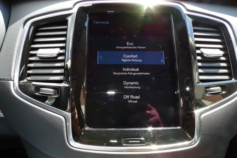 Volvo XC90 din 2022 cu 129.871 km - oferta VOL111549 - foto 15