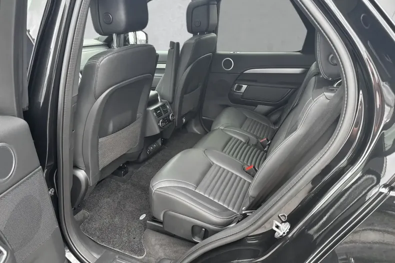 Land Rover Discovery din 2024 cu 17.532 km - oferta LAN111560 - foto 14