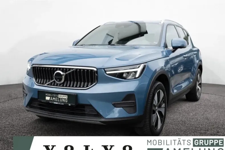 Volvo XC40 din 2022 cu 43.135 km - oferta VOL111562 - foto 1