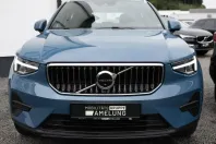 Volvo XC40 din 2022 cu 43.135 km - oferta VOL111562 - foto 3