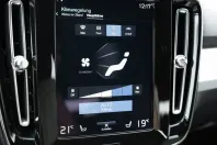 Volvo XC40 din 2022 cu 43.135 km - oferta VOL111562 - foto 16