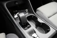 Volvo XC40 din 2022 cu 43.135 km - oferta VOL111562 - foto 19