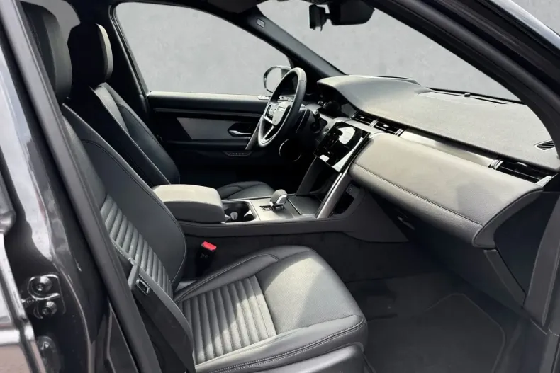 Land Rover Discovery Sport din 2024 cu 5.932 km - oferta LAN111565 - foto 3