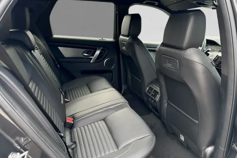 Land Rover Discovery Sport din 2024 cu 5.932 km - oferta LAN111565 - foto 5