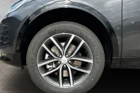 Land Rover Discovery Sport din 2024 cu 5.932 km - oferta LAN111565 - foto 9