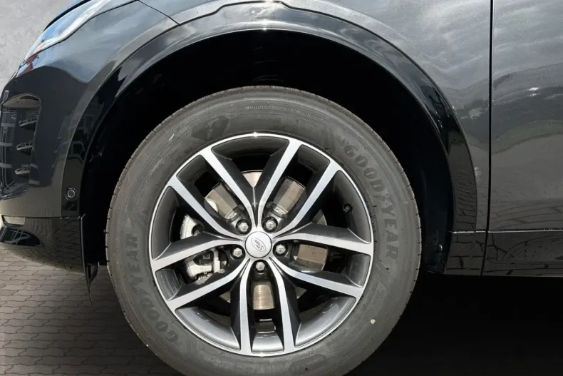 Land Rover Discovery Sport din 2024 cu 5.932 km - oferta LAN111565 - foto 9