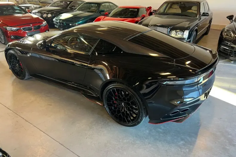 Aston Martin DBS din 2023 cu 3.100 km - oferta AST111571 - foto 9