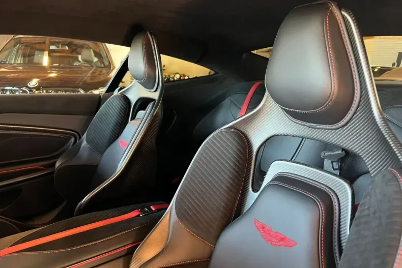 Aston Martin DBS din 2023 cu 3.100 km - oferta AST111571 - foto 14