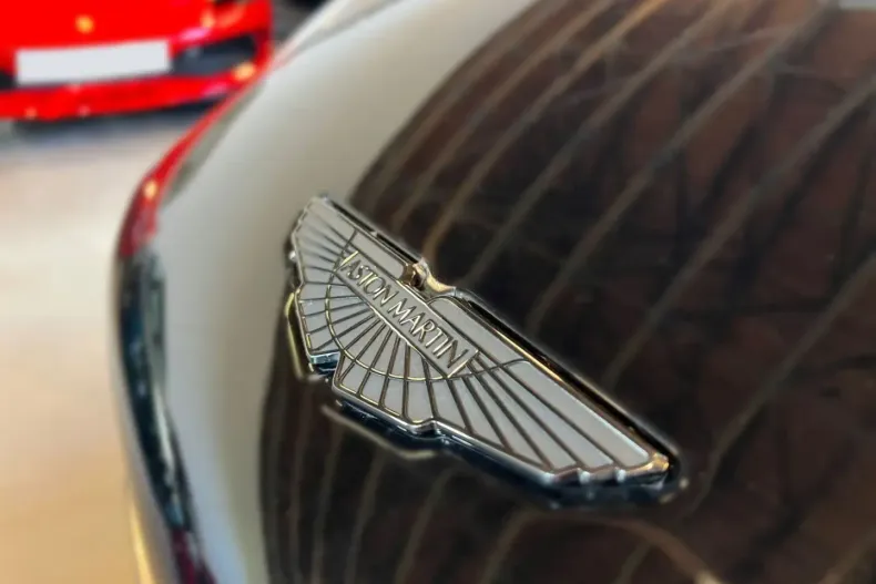 Aston Martin DBS din 2023 cu 3.100 km - oferta AST111571 - foto 25