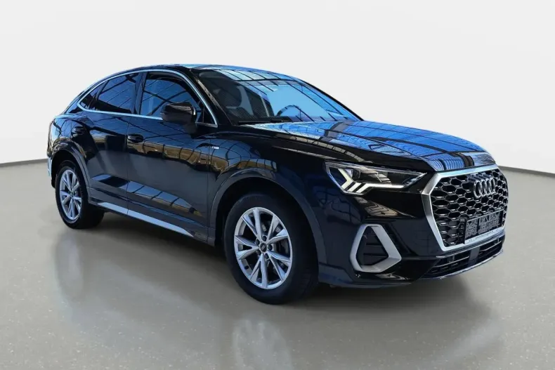 Audi Q3 din 2024 cu 11.230 km - oferta AUD111572 - foto 3