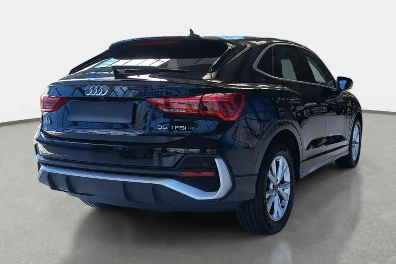 Audi Q3 din 2024 cu 11.230 km - oferta AUD111572 - foto 4