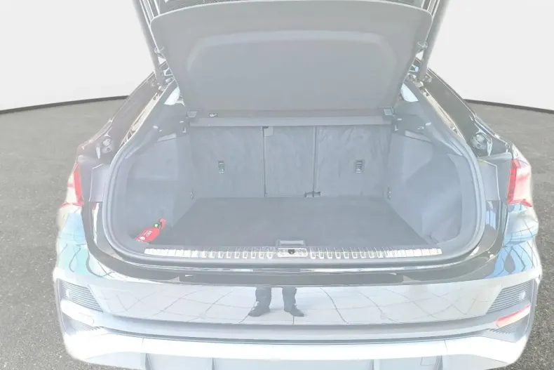 Audi Q3 din 2024 cu 11.230 km - oferta AUD111572 - foto 15