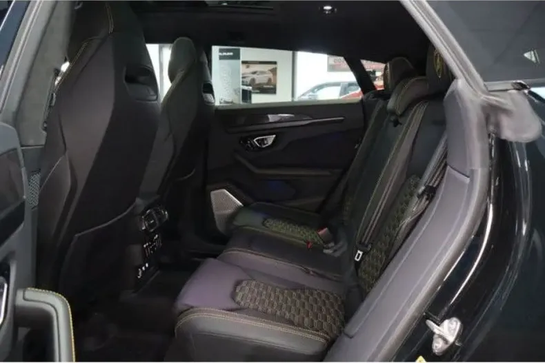 Lamborghini Urus din 2021 cu 91.518 km - oferta LAM111575 - foto 30