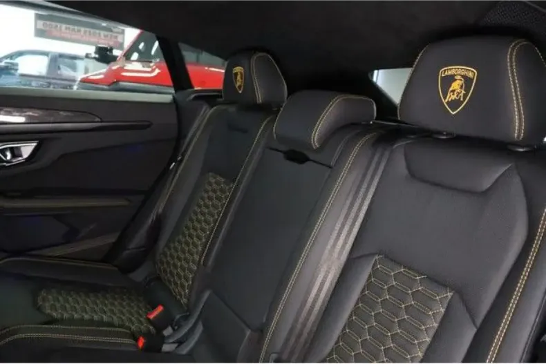 Lamborghini Urus din 2021 cu 91.518 km - oferta LAM111575 - foto 31