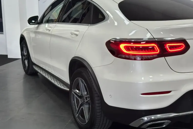 Mercedes-Benz GLC 300 din 2020 cu 98.000 km - oferta MER111576 - foto 11