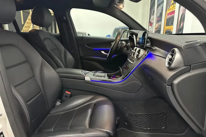 Mercedes-Benz GLC 300 din 2020 cu 98.000 km - oferta MER111576 - foto 27