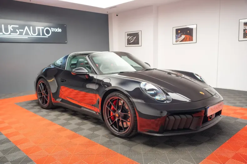 Porsche 911 din 2025 cu 7.600 km - oferta POR111577 - foto 1