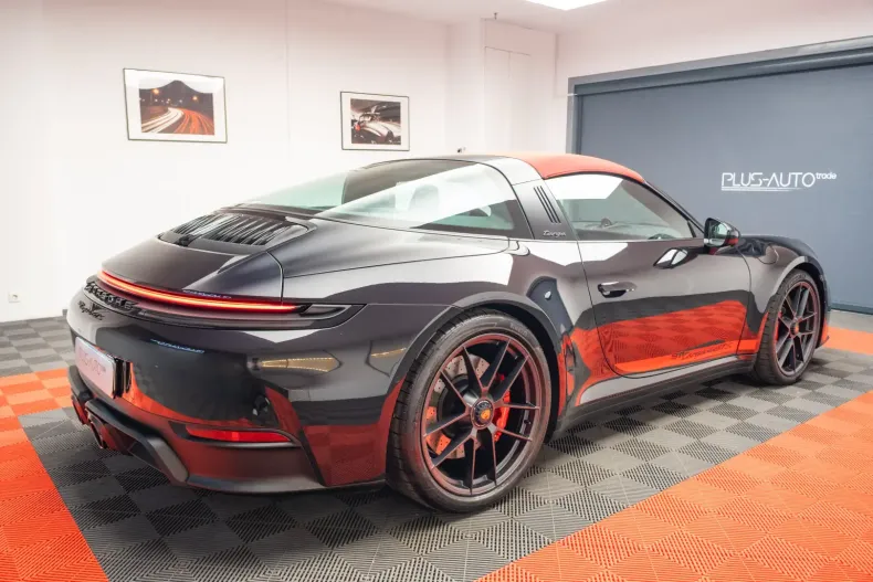 Porsche 911 din 2025 cu 7.600 km - oferta POR111577 - foto 9